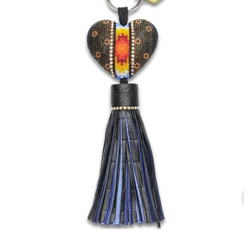 Consuela Brave Heart Charm